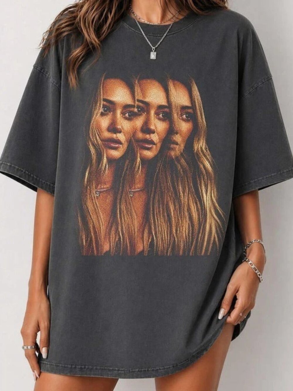 Vintage Hilary Duff Triple Portrait Graphic Wash T-Shirt